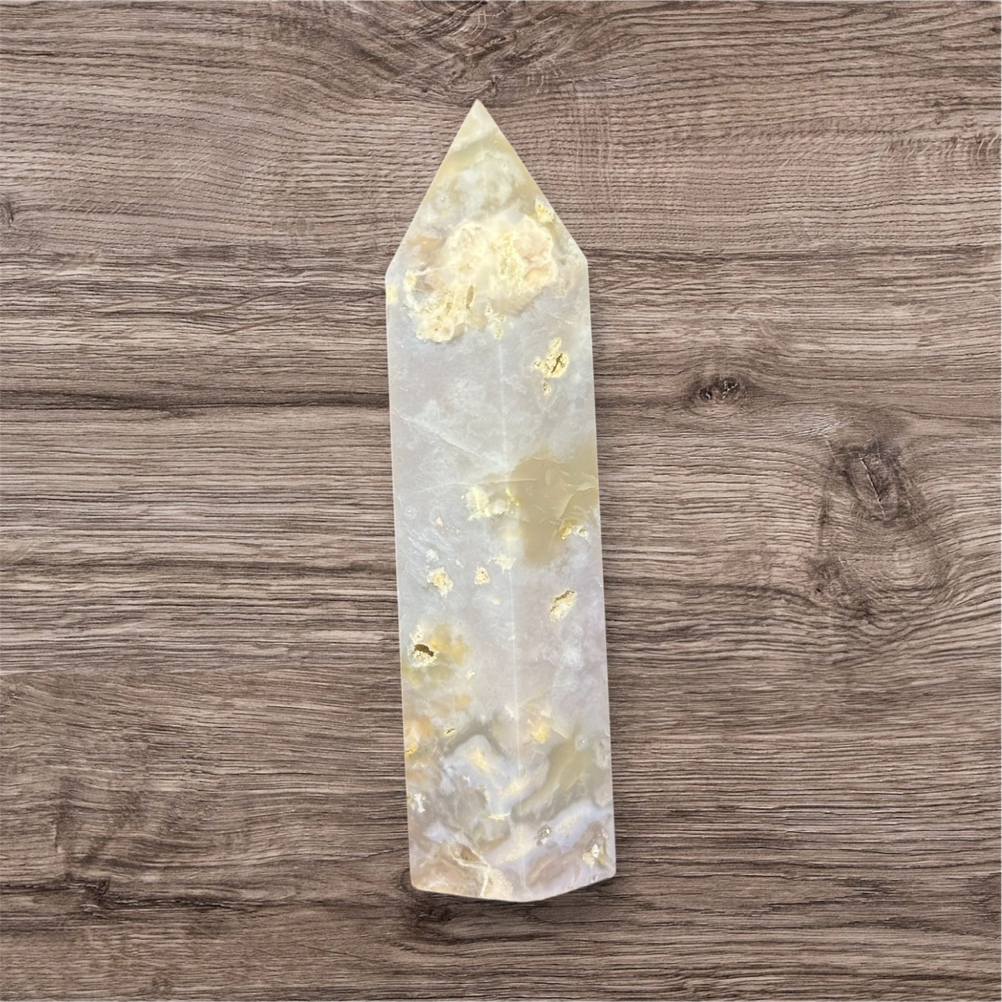 FLOWER AGATE TOWERS