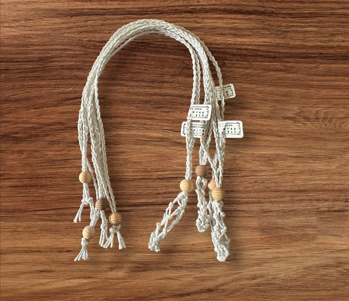 Macrame crystal pouch necklace