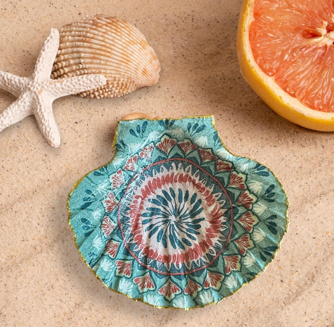 Decorative Scallop Shell