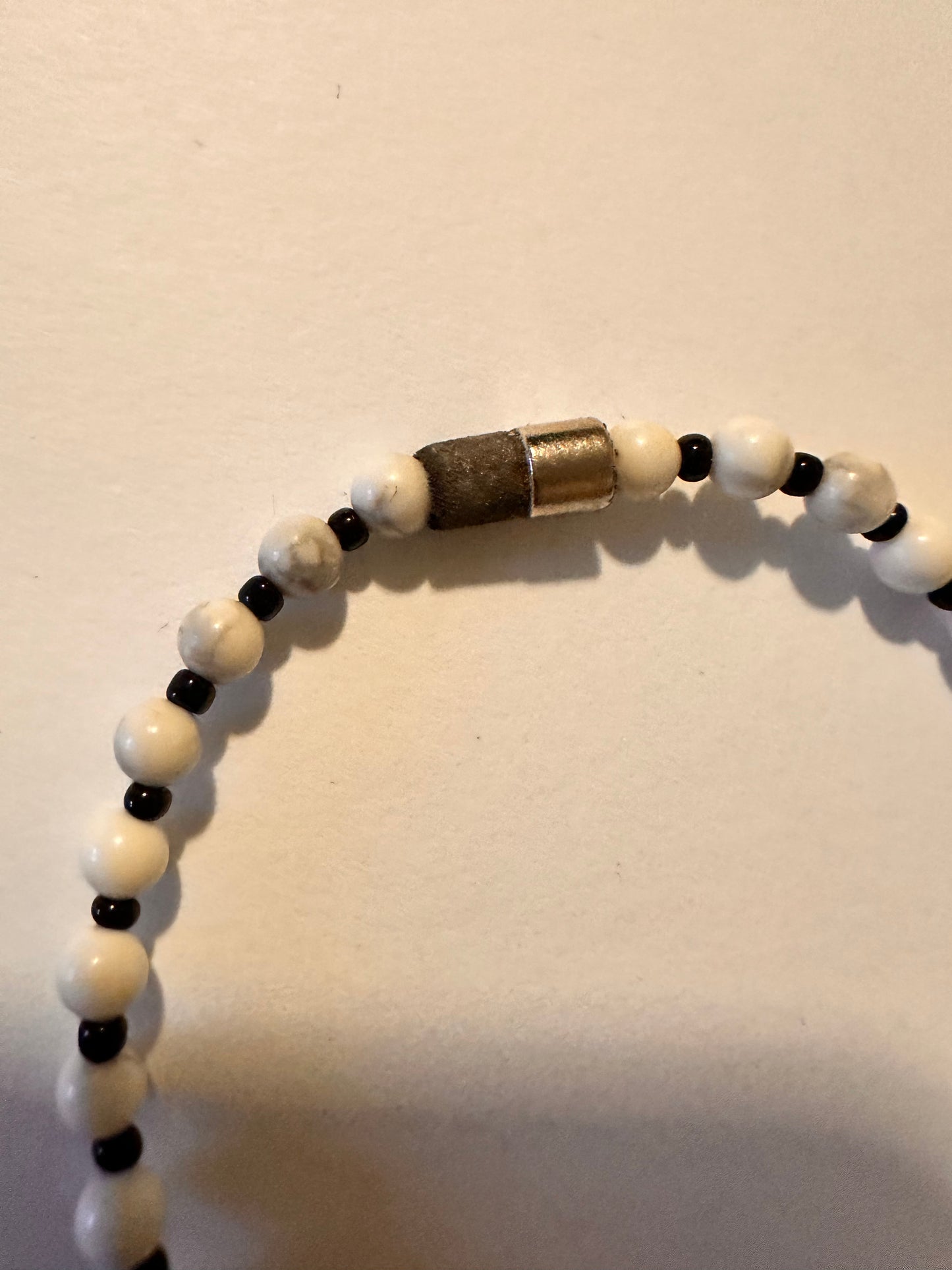 Vintage Howlite necklace