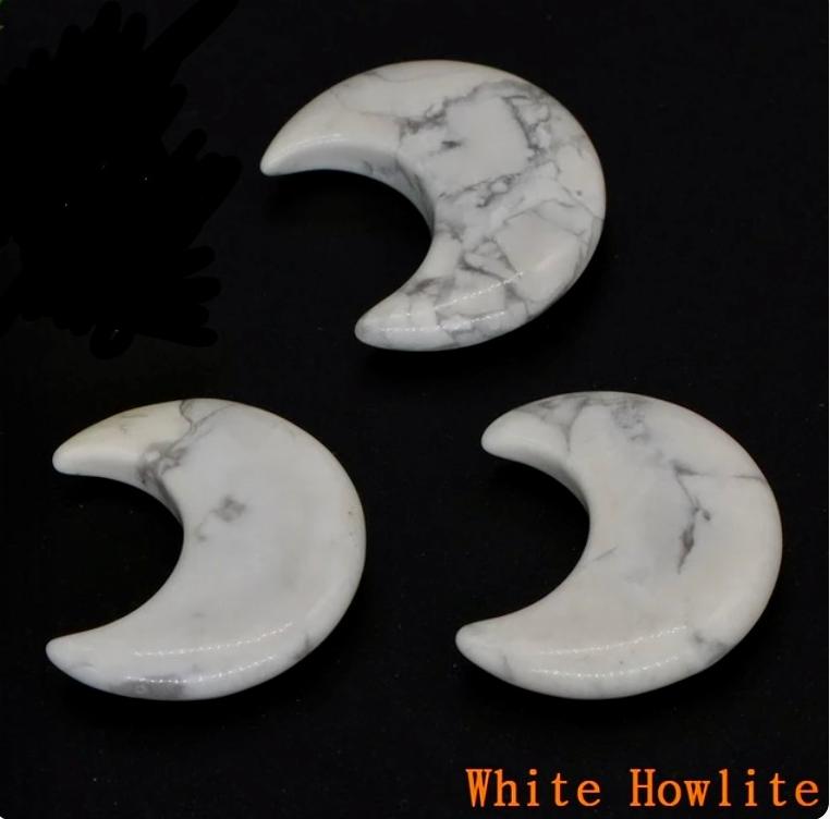 30mm Crystal moon carvings