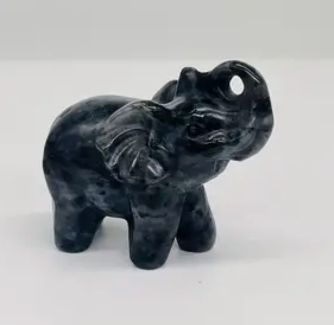 40mm Elephant carving